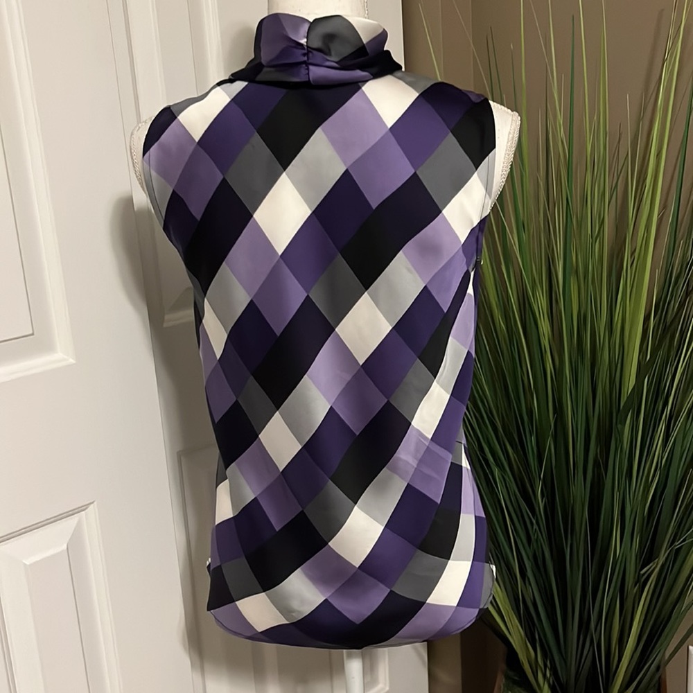 Nine West -Size Small sophisticated Purple checkered  sleeveless blouse - Picture 3 of 5